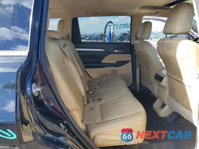 Zdjęcie 11 z 14 samochodu: 2017 TOYOTA HIGHLANDER XLE VIN:5TDJZRFH1HS445853 - miniatura