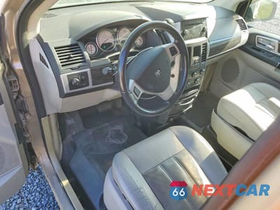 Zdjęcie 8 z 13 samochodu: 2010 DODGE GRAND CARAVAN SXT VIN:2D4RN5DX7AR294231 - miniatura