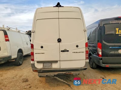 Zdjęcie 6 z 13 samochodu: 2015 MERCEDES BENZ SPRINTER 3500 DELIVERY VAN VIN:WD3PF4CC5FP131803 - miniatura