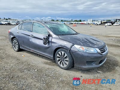 Czwarte zdjęcie samochodu z boku: 2015 HONDA ACCORD TOURING HYBRID VIN:1HGCR6F79FA007768 - miniatura
