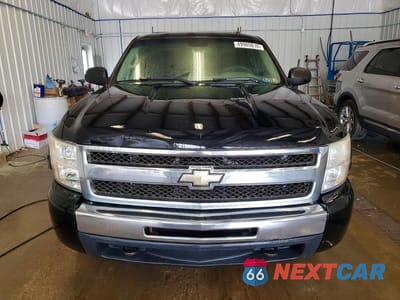 Piąte zdjęcie samochodu w środku: 2011 CHEVROLET SILVERADO K1500 LS VIN:3GCPKREA5BG191119 - miniatura