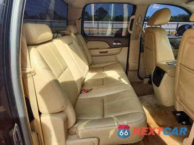 Zdjęcie 10 z 12 samochodu: 2013 CHEVROLET SILVERADO K1500 LTZ VIN:3GCPKTE71DG191266 - miniatura