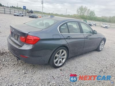 Trzecie zdjęcie samochodu z tyłu: 2015 BMW 335 XI VIN:WBA3B9C57FP705300 - miniatura