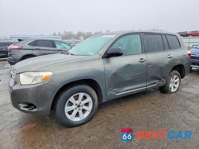 2010 TOYOTA HIGHLANDER BASE 5TDBK3EH4AS008362 - główne zdjęcie licytacji z USA - miniatura