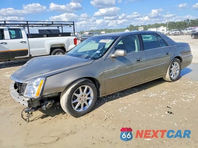 2011 CADILLAC DTS LUXURY COLLECTION 1G6KD5E61BU149460 - główne zdjęcie licytacji z USA - miniatura