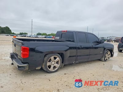 Trzecie zdjęcie samochodu z tyłu: 2016 CHEVROLET SILVERADO C1500 LT VIN:1GCRCREC1GZ323808 - miniatura
