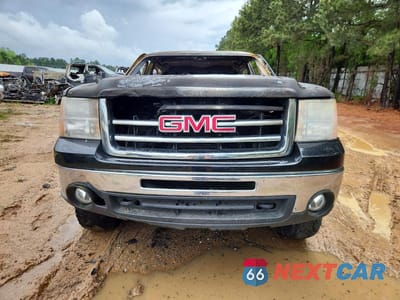 Piąte zdjęcie samochodu w środku: 2013 GMC SIERRA K1500 SLE VIN:3GTP2VE76DG250548 - miniatura