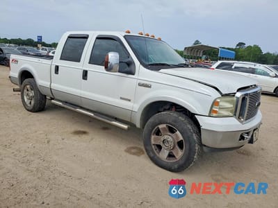 Czwarte zdjęcie samochodu z boku: 2006 FORD F250 SUPER DUTY VIN:1FTSW21P46ED00232 - miniatura