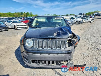 Piąte zdjęcie samochodu w środku: 2015 JEEP RENEGADE SPORT VIN:ZACCJBAT0FPB65911 - miniatura