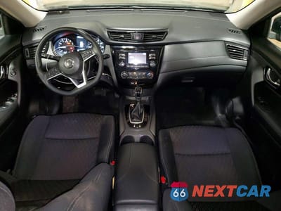 Zdjęcie 8 z 14 samochodu: 2017 NISSAN ROGUE S VIN:KNMAT2MT4HP521365 - miniatura