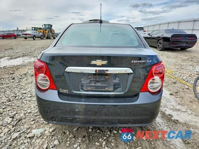 Zdjęcie 6 z 12 samochodu: 2015 CHEVROLET SONIC LT VIN:1G1JC5SG3F4160516 - miniatura