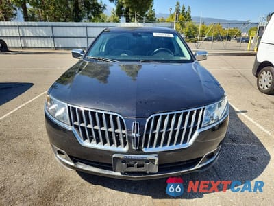 Piąte zdjęcie samochodu w środku: 2011 LINCOLN MKZ VIN:3LNHL2GC4BR766799 - miniatura