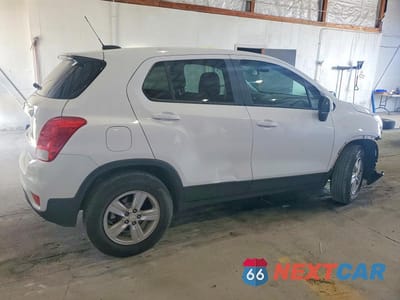 Trzecie zdjęcie samochodu z tyłu: 2018 CHEVROLET TRAX LS VIN:3GNCJNSB8JL202795 - miniatura