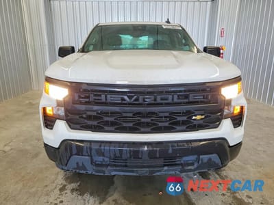 Piąte zdjęcie samochodu w środku: 2023 CHEVROLET SILVERADO C1500 VIN:3GCNAAEK0PG363259 - miniatura