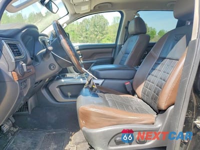 Zdjęcie 7 z 12 samochodu: 2016 NISSAN TITAN XD PLATINUM RESERVE VIN:1N6BA1F49GN507575 - miniatura