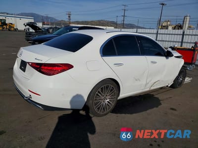 Trzecie zdjęcie samochodu z tyłu: 2025 MERCEDES-BENZ C 300 4MATIC VIN:W1KAF4HB2SR270089 - miniatura