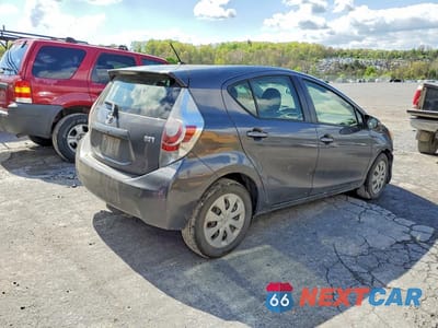 Trzecie zdjęcie samochodu z tyłu: 2014 TOYOTA PRIUS C TWO VIN:JTDKDTB30E1571186 - miniatura