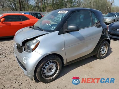 2016 SMART FORTWO WMEFJ5DA1GK056021 - główne zdjęcie licytacji z USA - miniatura