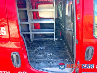 Zdjęcie 6 z 10 samochodu: 2016 RAM PROMASTER CITY SLT VIN:ZFBERFBTXG6B23064 - miniatura