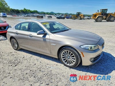 Czwarte zdjęcie samochodu z boku: 2013 BMW 535 I VIN:WBAFR7C56DC827356 - miniatura