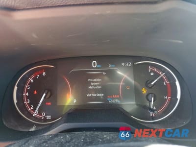 Zdjęcie 9 z 14 samochodu: 2023 TOYOTA RAV4 XLE VIN:JTMW1RFV0PD098349 - miniatura