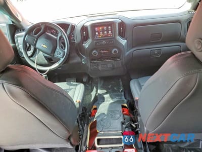 Zdjęcie 8 z 12 samochodu: 2025 CHEVROLET SILVERADO C2500 HEAVY DUTY VIN:1GC4ALE74SF186633 - miniatura