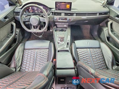 Zdjęcie 8 z 12 samochodu: 2019 AUDI RS5 VIN:WUACWCF59KA901531 - miniatura