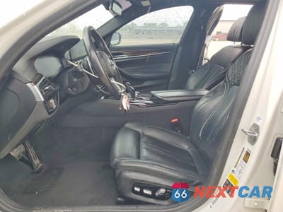 Zdjęcie 7 z 12 samochodu: 2020 BMW M550XI VIN:WBAJS7C04LCD22307 - miniatura