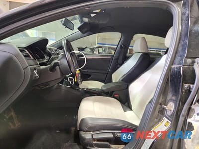 Zdjęcie 7 z 12 samochodu: 2016 VOLKSWAGEN JETTA SPORT VIN:3VWD17AJ4GM294151 - miniatura