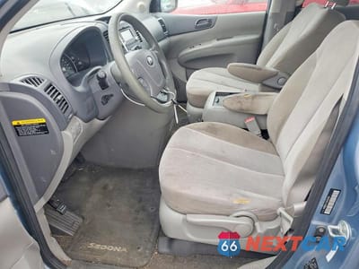 Zdjęcie 7 z 12 samochodu: 2014 KIA SEDONA LX VIN:KNDMG4C72E6543108 - miniatura