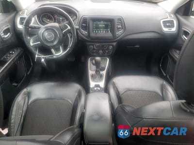 Zdjęcie 8 z 13 samochodu: 2018 JEEP COMPASS LATITUDE VIN:3C4NJDBB4JT313999 - miniatura