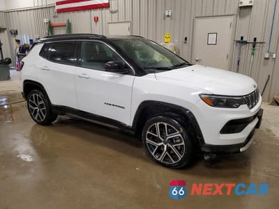 Czwarte zdjęcie samochodu z boku: 2025 JEEP COMPASS LIMITED VIN:3C4NJDCN4ST593868 - miniatura