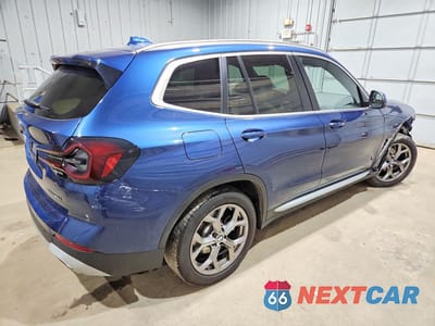 Trzecie zdjęcie samochodu z tyłu: 2022 BMW X3 XDRIVE30I VIN:WBX57DP01NN181797 - miniatura