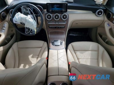 Zdjęcie 8 z 14 samochodu: 2021 MERCEDES-BENZ GLC 300 VIN:W1N0G8DB0MV307465 - miniatura