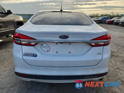 Zdjęcie 6 z 12 samochodu: 2017 FORD FUSION SE VIN:3FA6P0H7XHR397810 - miniatura