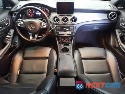 Zdjęcie 8 z 12 samochodu: 2020 MERCEDES-BENZ GLA 250 VIN:WDCTG4EBXLU027613 - miniatura