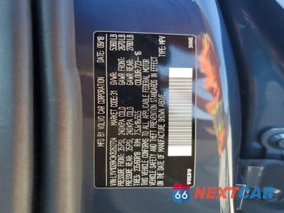 Zdjęcie 14 z 14 samochodu: 2019 VOLVO XC60 T5 VIN:LYV102RK3KB262704 - miniatura