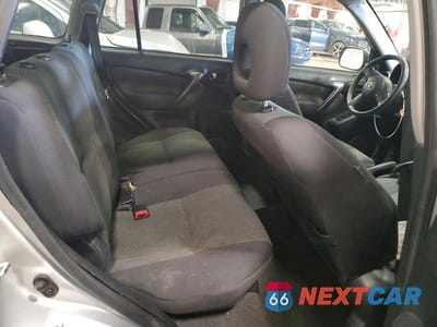 Zdjęcie 10 z 12 samochodu: 2004 TOYOTA RAV4 BASE VIN:JTEHD20V340026155 - miniatura