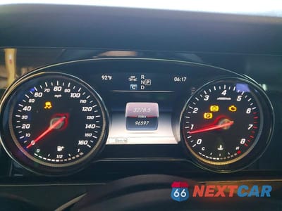 Zdjęcie 9 z 12 samochodu: 2018 MERCEDES-BENZ E 300 VIN:WDDZF4JB5JA404233 - miniatura