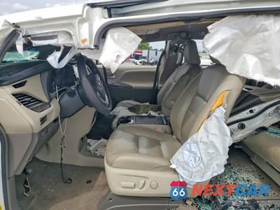 Zdjęcie 7 z 13 samochodu: 2016 TOYOTA SIENNA XLE PREMIUM 8-PASSENGER VIN:5TDYK3DC4GS726681 - miniatura
