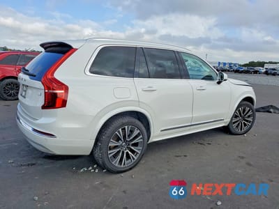Trzecie zdjęcie samochodu z tyłu: 2022 VOLVO XC90 T8 RECHARGE INSCRIPTION EXPRES VIN:YV4H60CZ8N1832194 - miniatura