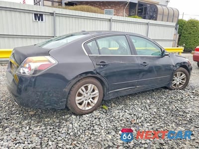Trzecie zdjęcie samochodu z tyłu: 2010 NISSAN ALTIMA 2.5 VIN:1N4AL2AP4AN479486 - miniatura