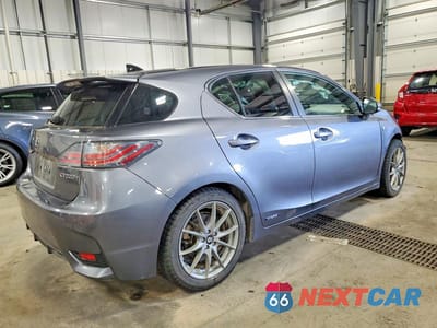 Trzecie zdjęcie samochodu z tyłu: 2017 LEXUS CT 200 VIN:JTHKD5BH1H2303008 - miniatura