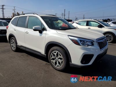 Czwarte zdjęcie samochodu z boku: 2019 SUBARU FORESTER PREMIUM VIN:JF2SKAGC8KH412827 - miniatura