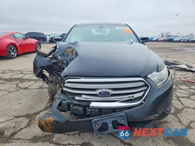 Piąte zdjęcie samochodu w środku: 2014 FORD TAURUS SEL VIN:1FAHP2H89EG131887 - miniatura