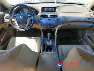 Zdjęcie 8 z 12 samochodu: 2010 HONDA ACCORD EXL VIN:1HGCP2F86AA045460 - miniatura