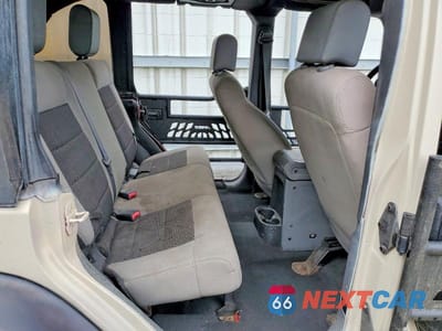 Zdjęcie 11 z 13 samochodu: 2008 JEEP WRANGLER UNLIMITED X VIN:1J4GB39168L515305 - miniatura
