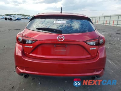 Zdjęcie 6 z 12 samochodu: 2018 MAZDA 3 TOURING VIN:3MZBN1L3XJM203916 - miniatura