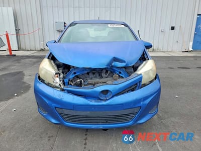 Piąte zdjęcie samochodu w środku: 2012 TOYOTA YARIS 5-DOOR LE VIN:JTDKTUD38CD519841 - miniatura