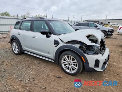 Czwarte zdjęcie samochodu z boku: 2022 MINI COOPER COUNTRYMAN ALL4 VIN:WMZ43BR02N3N41905 - miniatura